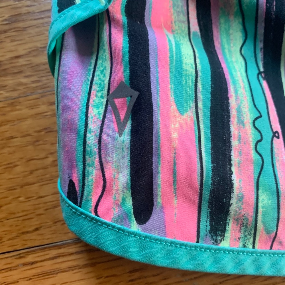IVIVVA MULTI-COLORED SHORTS